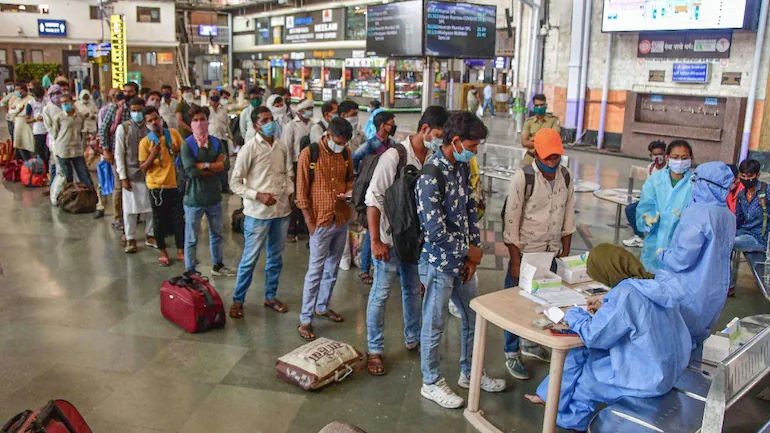 Passengers waiting to get tested for Covid-19 at Mumbai's CSMT on Wednesday (Photo Credits: PTI)